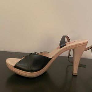 KORS Michael Kors Black Strappy Elegant Sandals